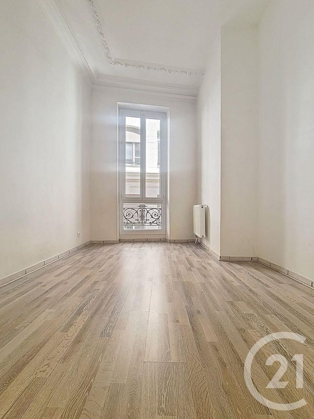 Appartement T3 &agrave; vendre - 4 pi&egrave;ces - 83,37 m2 - Marseille - 13006 - PROVENCE-ALPES-COTE-D-AZUR