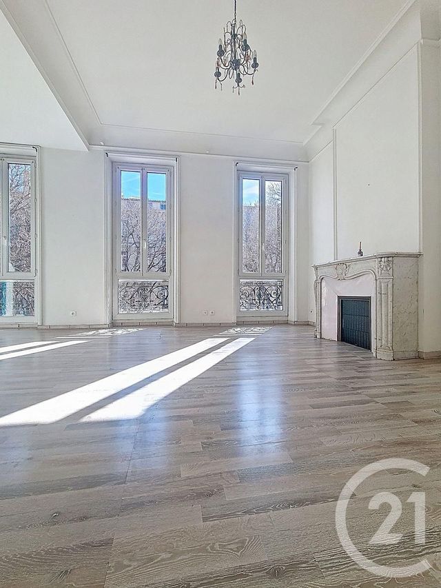 Appartement T3 &agrave; vendre - 4 pi&egrave;ces - 83,37 m2 - Marseille - 13006 - PROVENCE-ALPES-COTE-D-AZUR