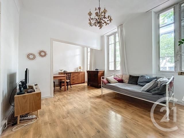 appartement à vendre - 3 pièces - 46,18 m2 - Marseille - 13006 - PROVENCE-ALPES-COTE-D-AZUR