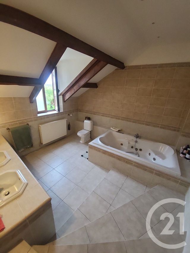 Maison à vendre - 8 pièces - 220,04 m2 - Fresnoy En Thelle - 60 - PICARDIE