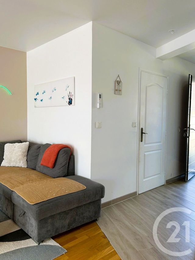 Appartement F3 à vendre - 3 pièces - 70 m2 - Andeville - 60 - PICARDIE