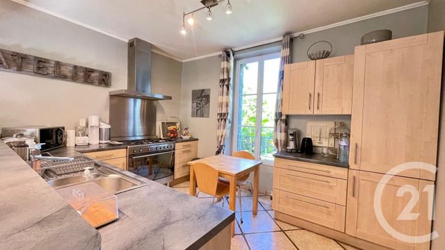 Maison &agrave; vendre - 7 pi&egrave;ces - 183 m2 - Chambly - 60 - PICARDIE
