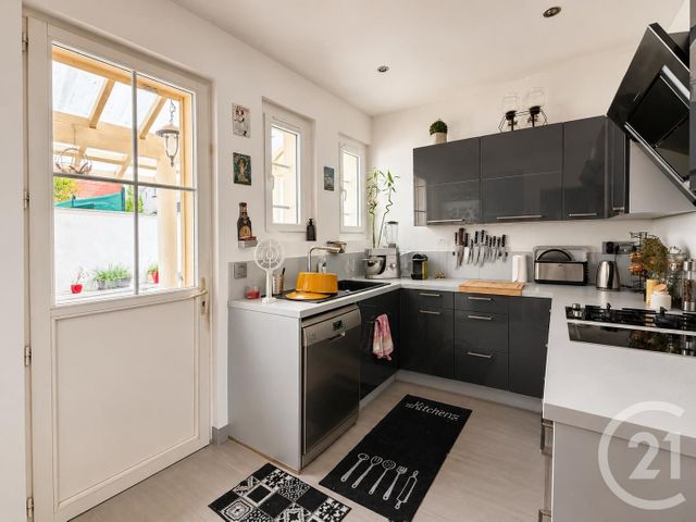 Maison &agrave; vendre - 6 pi&egrave;ces - 120 m2 - Chambly - 60 - PICARDIE