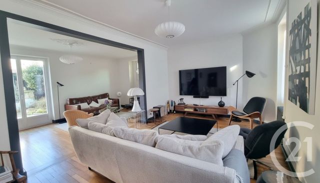 Maison &agrave; vendre - 9 pi&egrave;ces - 260 m2 - Chambly - 60 - PICARDIE