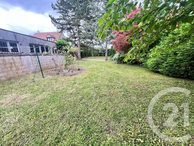 Maison à vendre - 8 pièces - 237,66 m2 - Beaumont Sur Oise - 95 - ILE-DE-FRANCE