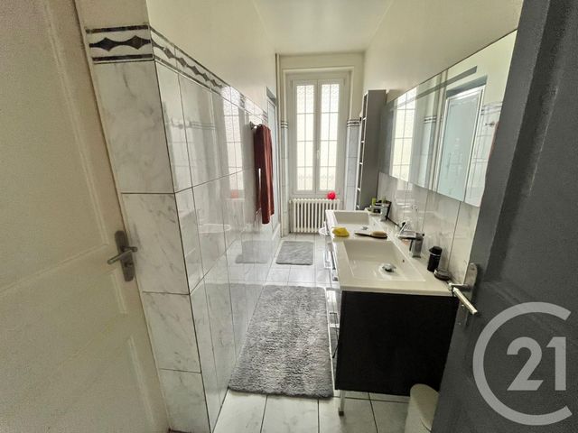 Maison à vendre - 8 pièces - 237,66 m2 - Beaumont Sur Oise - 95 - ILE-DE-FRANCE