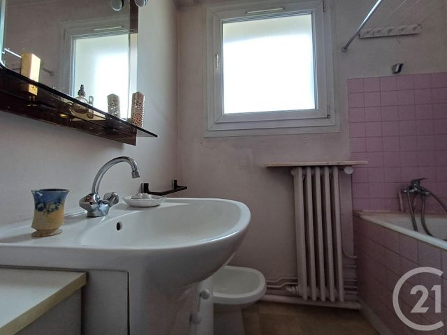 Appartement F3 à vendre - 3 pièces - 65,19 m2 - Alfortville - 94 - ILE-DE-FRANCE