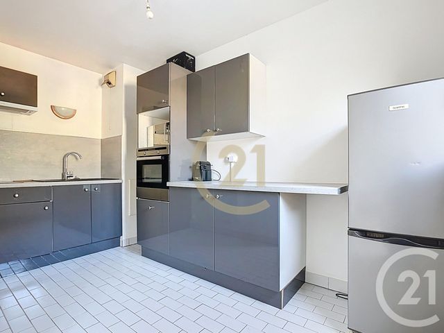 Appartement F1 &agrave; louer - 1 pi&egrave;ce - 32 m2 - Longjumeau - 91 - ILE-DE-FRANCE