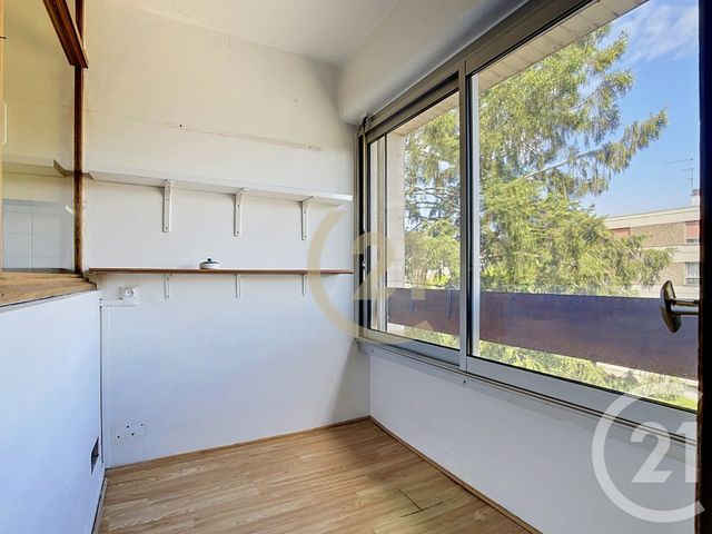 Appartement F3 &agrave; louer - 3 pi&egrave;ces - 61,57 m2 - Longjumeau - 91 - ILE-DE-FRANCE