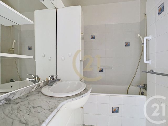 Appartement F3 &agrave; louer - 3 pi&egrave;ces - 61,57 m2 - Longjumeau - 91 - ILE-DE-FRANCE
