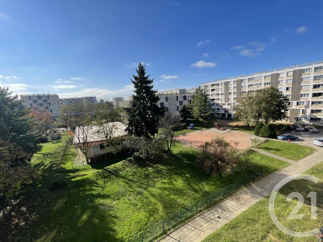 Appartement T3 à vendre - 3 pièces - 65,07 m2 - St Priest - 69 - RHONE-ALPES