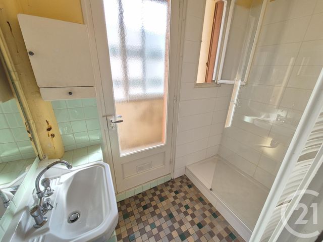 Appartement T3 à vendre - 3 pièces - 52,64 m2 - Villeurbanne - 69 - RHONE-ALPES