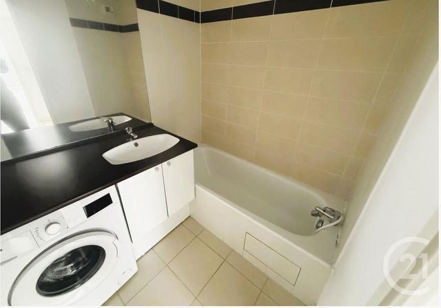 Appartement T3 &agrave; vendre - 3 pi&egrave;ces - 57,64 m2 - 69 - RHONE-ALPES