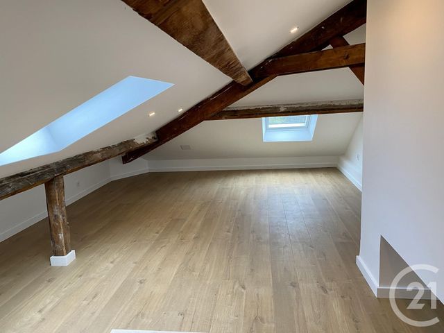 Maison &agrave; louer - 4 pi&egrave;ces - 81,53 m2 - Bron - 69 - RHONE-ALPES