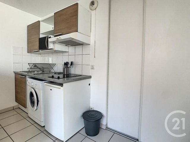 Appartement F2 à louer - 2 pièces - 33,05 m2 - Venissieux - 69 - RHONE-ALPES