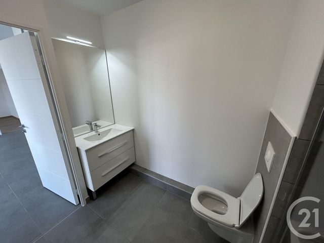 Appartement à louer - 2 pièces - 42,17 m2 - Lyon - 69008 - RHONE-ALPES