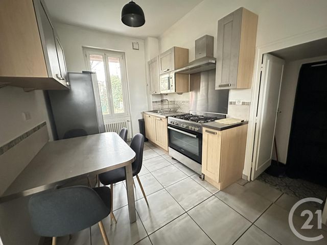 Maison &agrave; louer - 4 pi&egrave;ces - 93,93 m2 - Oullins - 69 - RHONE-ALPES