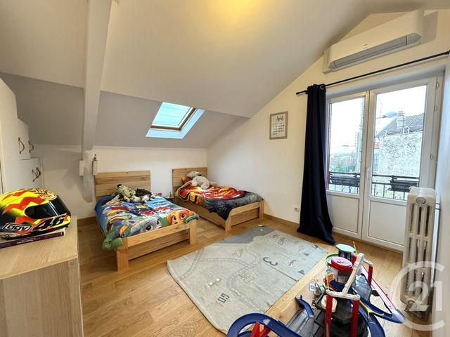 Maison &agrave; louer - 4 pi&egrave;ces - 93,93 m2 - Oullins - 69 - RHONE-ALPES