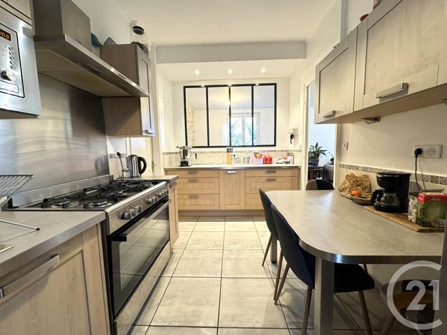 Maison &agrave; louer - 4 pi&egrave;ces - 93,93 m2 - Oullins - 69 - RHONE-ALPES