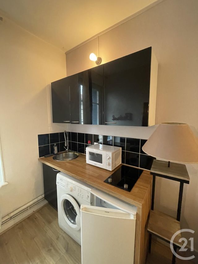 Appartement F1 &agrave; louer - 1 pi&egrave;ce - 16,67 m2 - Lyon - 69008 - RHONE-ALPES