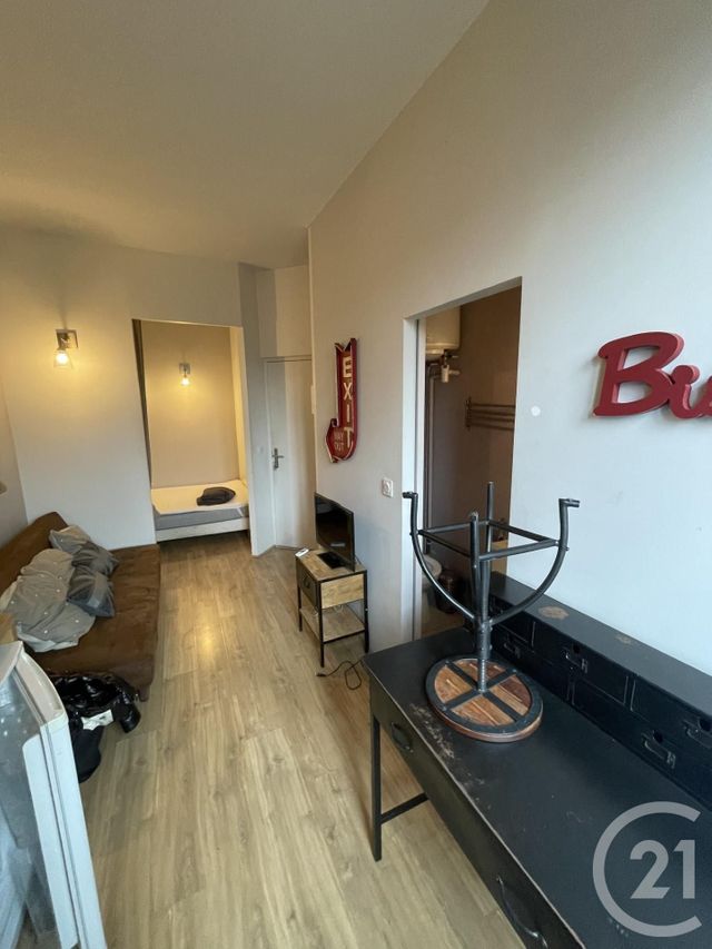 Appartement F1 &agrave; louer - 1 pi&egrave;ce - 16,67 m2 - Lyon - 69008 - RHONE-ALPES