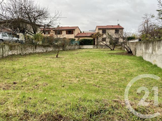 Maison &agrave; louer - 4 pi&egrave;ces - 81,53 m2 - Bron - 69 - RHONE-ALPES