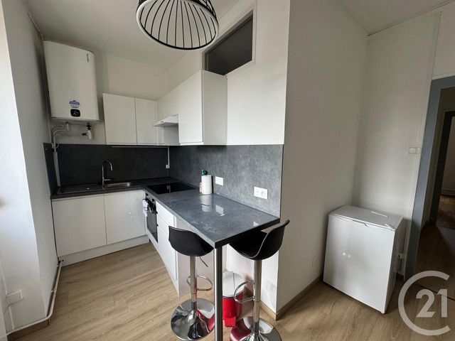 Appartement T2 &agrave; louer - 2 pi&egrave;ces - 42,07 m2 - Oullins - 69 - RHONE-ALPES