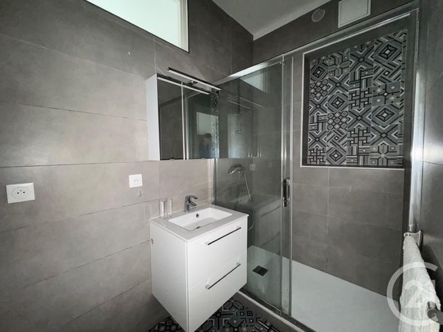 Appartement T2 &agrave; louer - 2 pi&egrave;ces - 42,07 m2 - Oullins - 69 - RHONE-ALPES