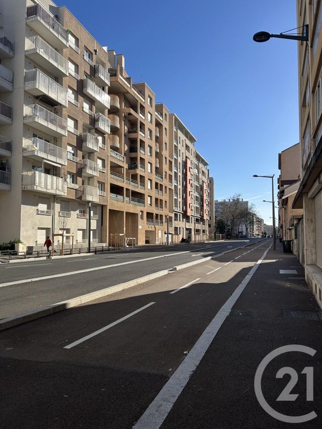 Parking &agrave; louer - 14 m2 - Lyon - 69003 - RHONE-ALPES