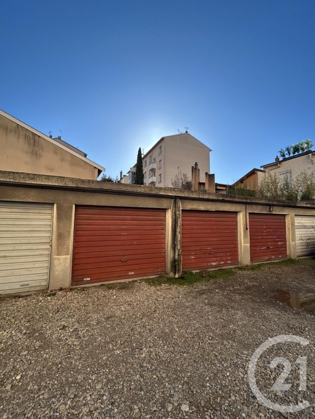 parking - LYON - 69003