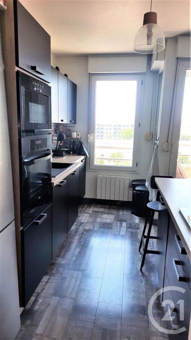 Appartement F2 &agrave; louer - 2 pi&egrave;ces - 52 m2 - Villeurbanne - 69 - RHONE-ALPES