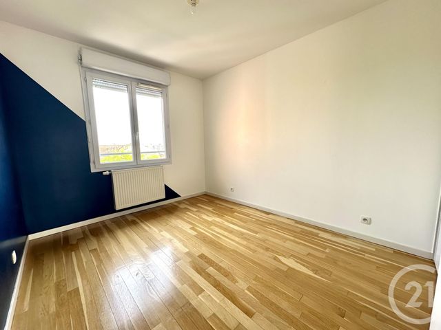Appartement F4 &agrave; louer - 4 pi&egrave;ces - 85,42 m2 - St Genis Laval - 69 - RHONE-ALPES