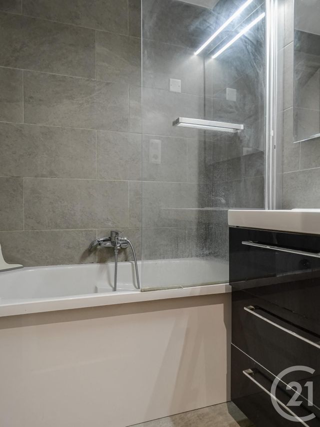 Appartement T4 &agrave; vendre - 4 pi&egrave;ces - 81,45 m2 - Lyon - 69003 - RHONE-ALPES