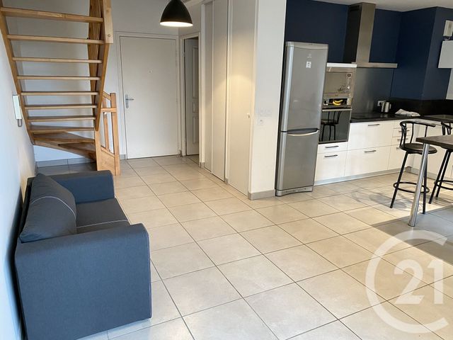 Appartement F3 &agrave; louer - 3 pi&egrave;ces - 73,23 m2 - Lyon - 69008 - RHONE-ALPES