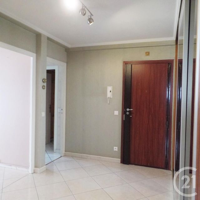 Appartement F4 &agrave; vendre - 4 pi&egrave;ces - 90,22 m2 - Bron - 69 - RHONE-ALPES