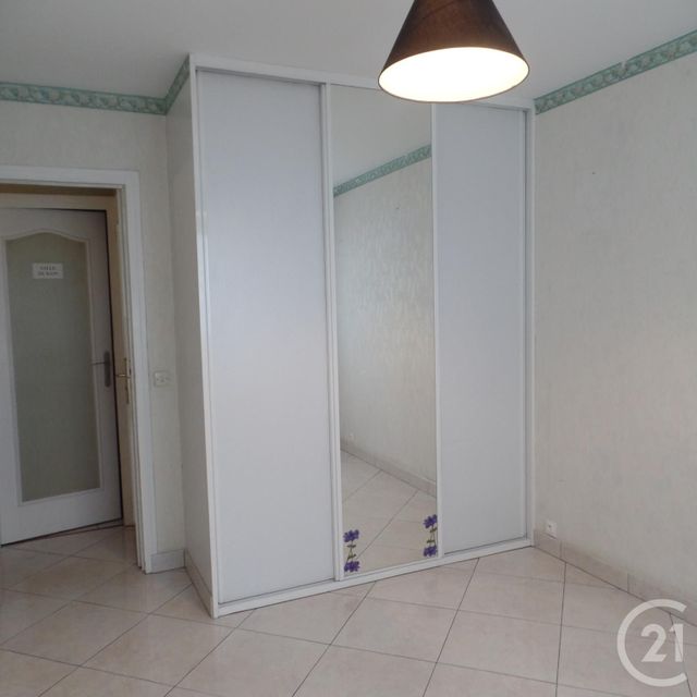 Appartement F4 &agrave; vendre - 4 pi&egrave;ces - 90,22 m2 - Bron - 69 - RHONE-ALPES