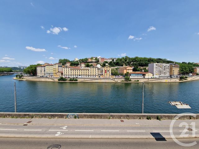 Appartement T3 &agrave; louer - 3 pi&egrave;ces - 66,04 m2 - Lyon - 69009 - RHONE-ALPES