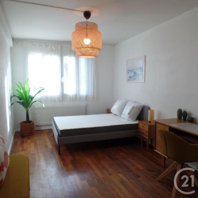 Appartement F3 &agrave; louer - 3 pi&egrave;ces - 62,15 m2 - Villeurbanne - 69 - RHONE-ALPES