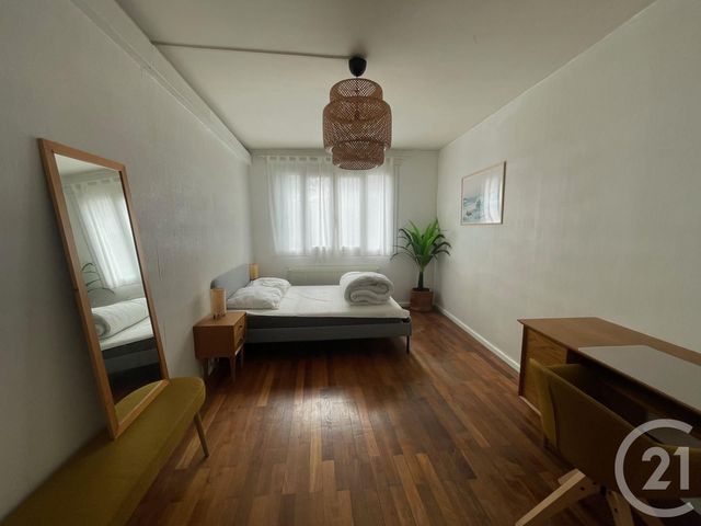Appartement F3 &agrave; louer - 3 pi&egrave;ces - 62,15 m2 - Villeurbanne - 69 - RHONE-ALPES