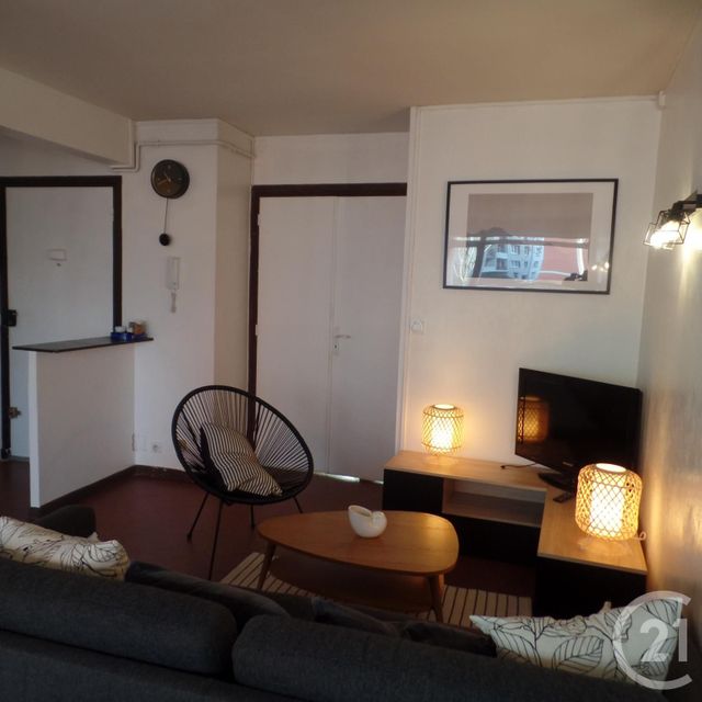 Appartement F3 &agrave; louer - 3 pi&egrave;ces - 62,15 m2 - Villeurbanne - 69 - RHONE-ALPES