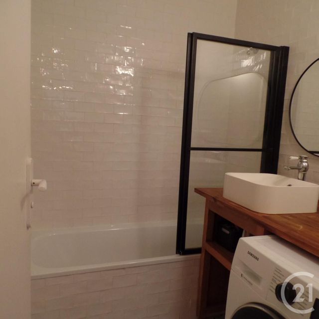 Appartement F3 &agrave; louer - 3 pi&egrave;ces - 62,15 m2 - Villeurbanne - 69 - RHONE-ALPES