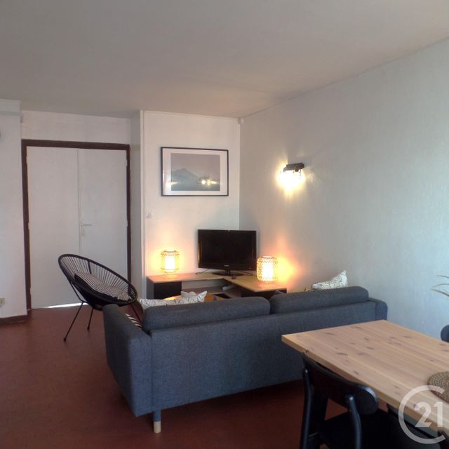 Appartement F3 &agrave; louer - 3 pi&egrave;ces - 62,15 m2 - Villeurbanne - 69 - RHONE-ALPES