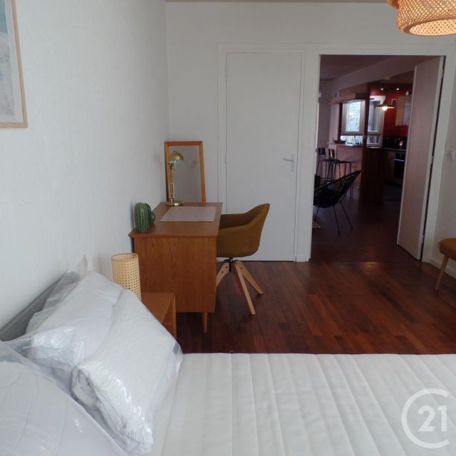 Appartement F3 &agrave; louer - 3 pi&egrave;ces - 62,15 m2 - Villeurbanne - 69 - RHONE-ALPES