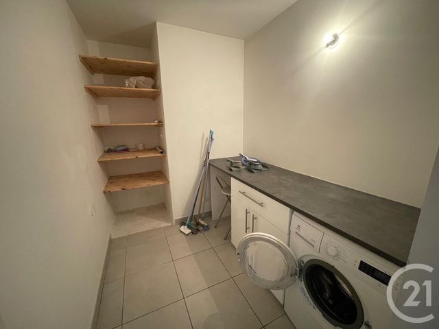 Appartement F3 &agrave; louer - 3 pi&egrave;ces - 73,23 m2 - Lyon - 69008 - RHONE-ALPES