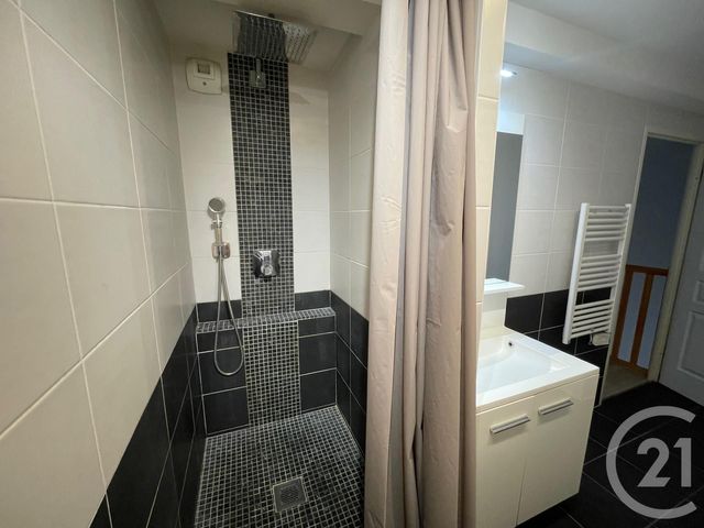 Appartement F3 &agrave; louer - 3 pi&egrave;ces - 73,23 m2 - Lyon - 69008 - RHONE-ALPES
