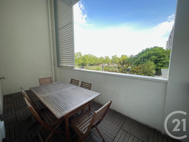Appartement F3 &agrave; louer - 3 pi&egrave;ces - 73,23 m2 - Lyon - 69008 - RHONE-ALPES
