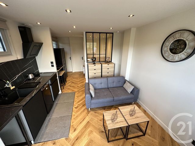Appartement T1 &agrave; louer - 1 pi&egrave;ce - 24,32 m2 - Ecully - 69 - RHONE-ALPES