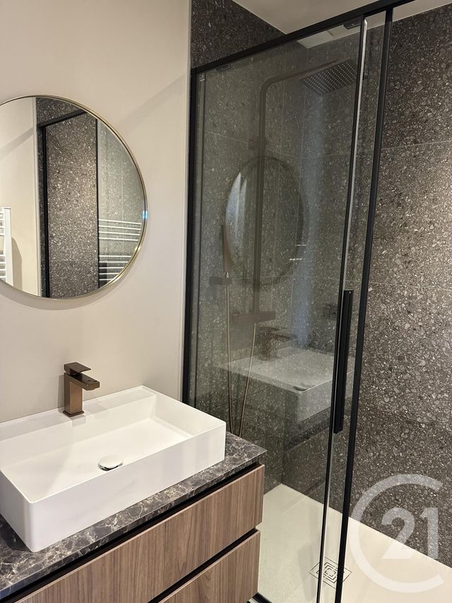 Appartement T1 &agrave; louer - 1 pi&egrave;ce - 24,32 m2 - Ecully - 69 - RHONE-ALPES
