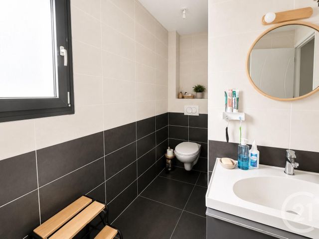 Maison &agrave; louer - 5 pi&egrave;ces - 120 m2 - Jardin - 38 - RHONE-ALPES