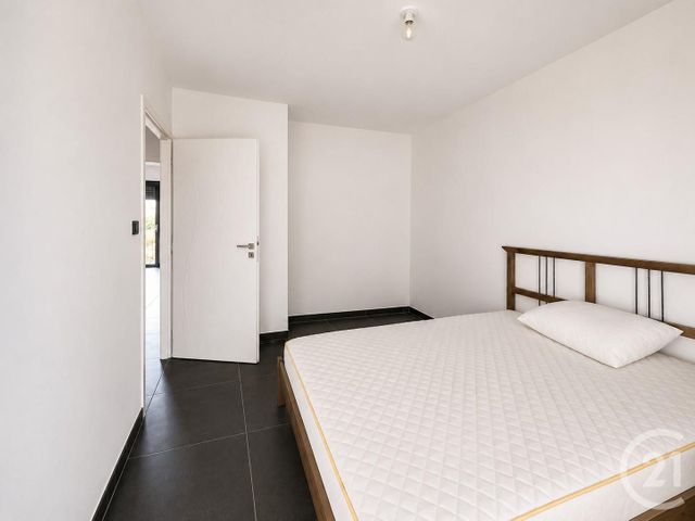 Maison &agrave; louer - 5 pi&egrave;ces - 120 m2 - Jardin - 38 - RHONE-ALPES